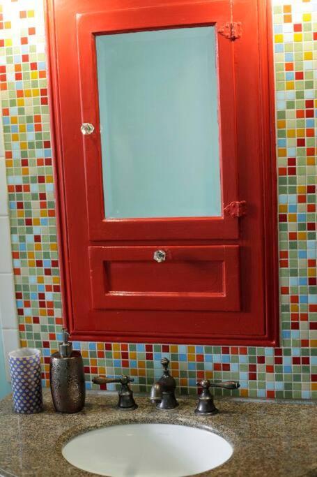 אוקלנד Beautiful, Historic Family Home Near Lake Merritt מראה חיצוני תמונה